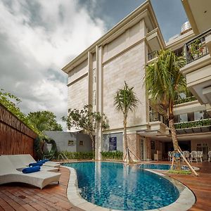 Alron Hotel Kuta